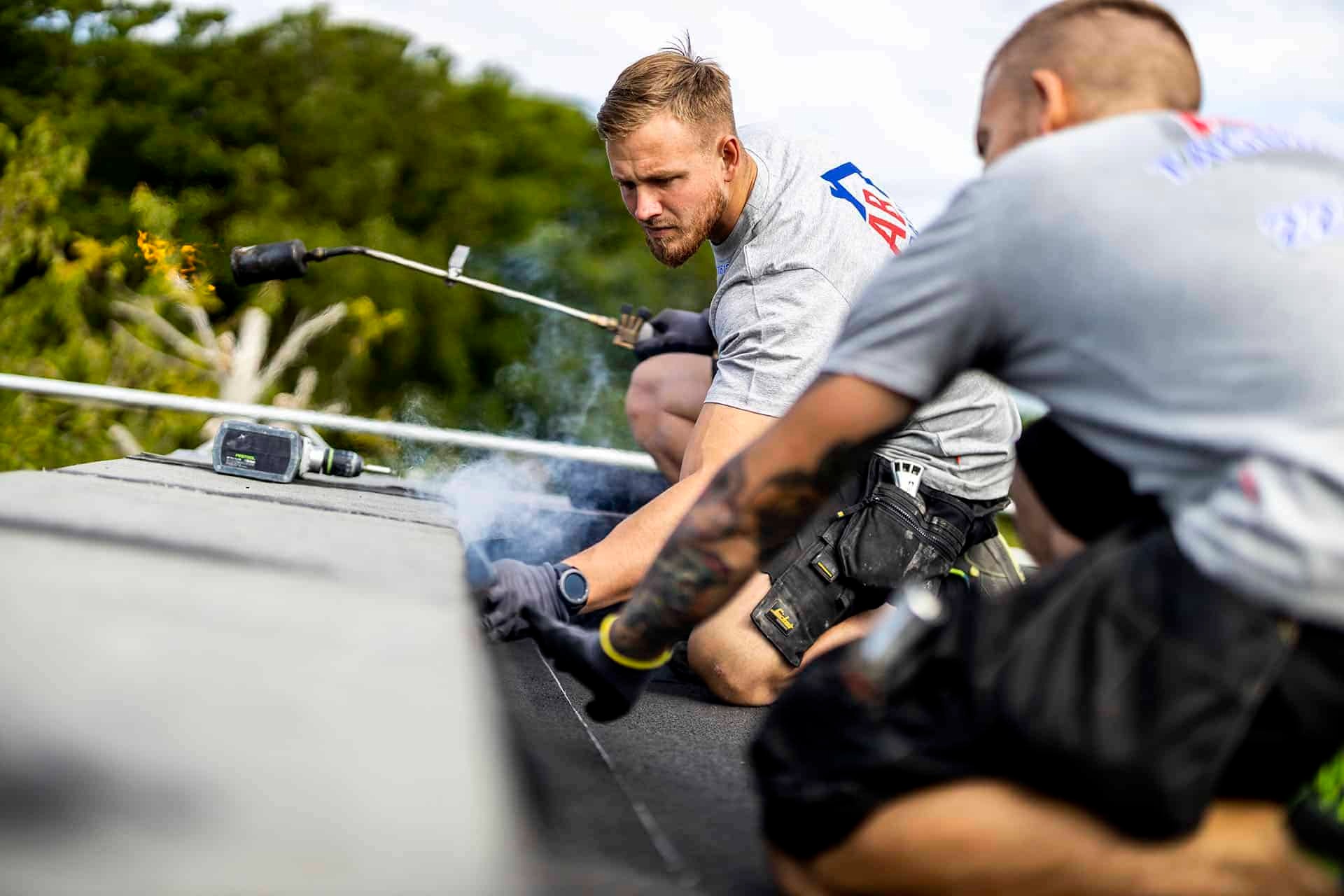 Sådan vælger du en tagdækker med fokus på bæredygtighed